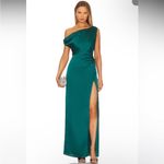 Show Me Your Mumu Jodie Dress in Emerald Luxe Photo 2