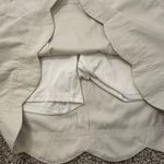 Vineyard Vines  light beige mini skort size 6 Photo 3