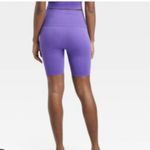 All In Motion  Women's Purple Bike Shorts Seamless Core Shorts Nwt Photo 1