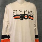 Philadelphia Flyers NHL long sleeve Shirt NWT White Size M Photo 1