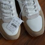 J.Crew Spring Trainer Sneaker Size 7.5 W White Cream New Gold Minimalist Beige Photo 4