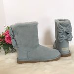 UGG Bailey Corduroy Bow Photo 3