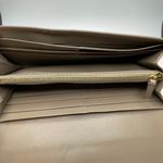 Vitello Cruise F is Fendi Continental Envelope Wallet Tortora - Preowned Photo 7