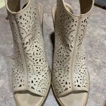 Jessica cline  Booties  Photo 2