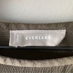 Everlane Olive Green Hammered Satin Short Sleeve Women's Top minimalist casual S Photo 5