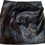 SheIn Pleather skirt Photo 1