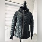 Jessica Simpson Stylish  puffer jacket 🖤🖤 Photo 2