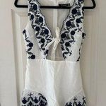 Simplee Apparel Simplee White and Navy Romper Photo 0
