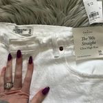 Abercrombie & Fitch Abercrombie Curve Love The 90’s Straight Ultra High Rise Jeans In White Photo 2