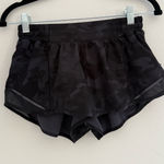 Lululemon  Hotty Hot Lined Shorts 2.5" Photo 0
