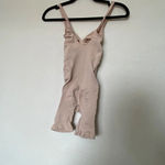 SKIMS NEW  SEAMLESS SCULPT MID THIGH BODYSUIT  shorts Size Mica Clay‎ Photo 8