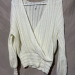 Halara  sweater Photo 0