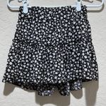 Altar'd State Women's Skort Black White Floral Flowers Tiered Short/Skirt XS Photo 0
