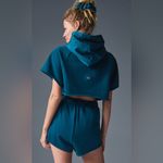 Alo Yoga NWT In The Air Short Sleeve Cropped Hoodie Eclipse Blue Size M Photo 1