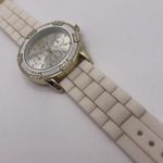Working Women’s Vivani K9003WH Rubber Quartz Analog Wrist Watch Rhinestone Photo 2