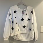 So Nikki Star Crew Neck Size M Photo 0