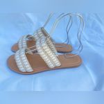 Universal Threads Universal Thread Women's Cream Sandals Size 9 Photo 1