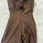 SKIMS  core sculpt underwire mid thigh bodysuit size small  Photo 4