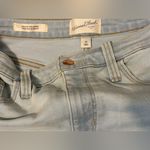 Universal Threads High Rise Midi Shorts size 8R Universal Thread Photo 3