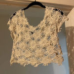 Small flower crop top White Photo 0