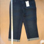 Croft & Barrow Women's Denim Capris -  Photo 3
