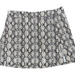 Lulu B UPF 50+ Women's 1X Snakeskin Print‎ Elastic Waist Skort Black Photo 0