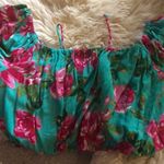 Olivaceous Floral Crop Top Photo 5