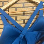 Under Armour  Blue Sports Bra Size 1X Photo 3