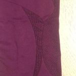 Nux clothing NWOT burgundy Nux cropped leggings. Sz M Photo 3