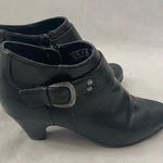 Covington  7.5‎ black western style ankle boots zip up Photo 0