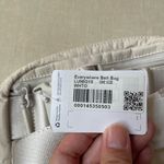 Lululemon Everywhere Belt Bag 1L - White Opal Photo 7