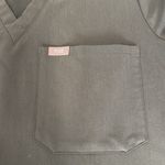 FIGS  Women's green/Gray Katarina top sz s Photo 2