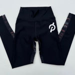 Peloton Show Up Floral High Rise Leggings
Size: Small Photo 0