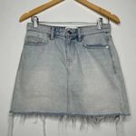 Current/Elliott Current Elliott 5 Pocket Frayed Hem Denim Mini Skirt Size 26 Photo 0