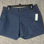 Old Navy Woman Size 6 mid rise chino shorts Nwt Navy Blue Photo 0