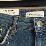 ZARA Light Wash Denim Floral Rose Embroidered Studded Raw Hem Skinny Jeans NEW Photo 7