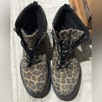 Universal Threads Universal Thread Leopard Print Women's Boots size 8.5 Photo 1