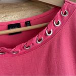 Rafaella laced grommet trim scoop neck coral tee size large Photo 4