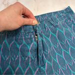 The North Face blue printed linen blend shorts size 10 long Photo 2