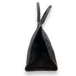 Quilted Koala Kanvas East Photo 12