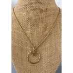 Vintage Avon Gold Tone Lone Star Pendant Necklace Open Circle Star Estate 23" Photo 3