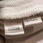 Ann Taylor  Jacquard Straight Leg Capri Pants Mid Rise Solid White Size 2 Photo 6