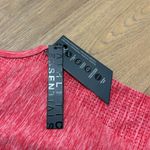 Small crop tank top Photo 5