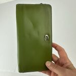 Coach Smooth Leather Skinny Snap Tab Slim Wallet Dark Lime Green CH823 Used Photo 2