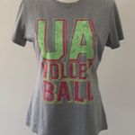 Under Armour ••UA Volleyball Tee, EUC Photo 1