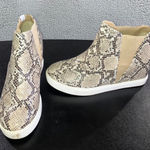 Coconuts by Matisse  Snake Print Wedge Sneakers Booties Women 8.5 Pull On Photo 0