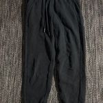 Lululemon Scuba Jogger Photo 0