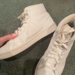 Nike Women’s  court royale mid  Photo 1