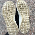 Nike Womens  Leather Roshe two si Photo 8