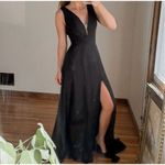 Zoey Grey New  Black Sleeveless Plunge Neck Gown Size 6 Photo 2